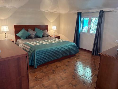 Sea & Mountain View Home in Machico