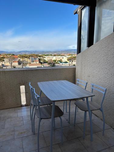T2 bord de mer, Terrasse, Parking