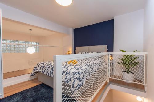 Modern Loft with Parking near White Tower