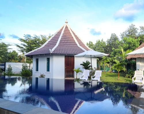 Vireak Private Pool Villa