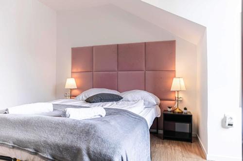 Beautiful 2BR Apt, Near U6 Station am Schöpfwerk