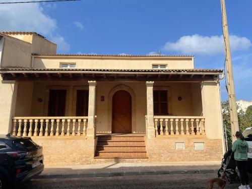 Large house with pool, solarium and teleworking
