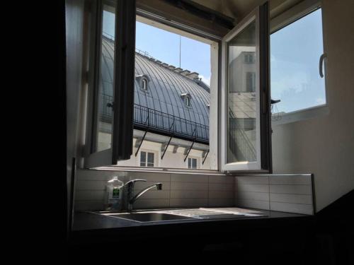 Parisian Flat under the Roofs