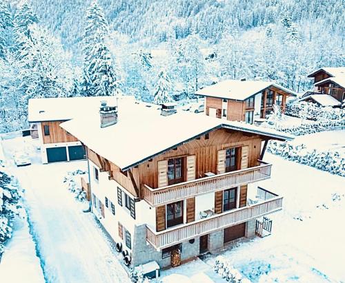 Sauna Bain Nordique Cinéma Vue Montange