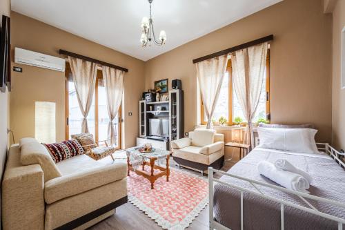 Maria's Apartment by PikHost