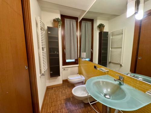 Loft di Via Gluck con terrazzo
