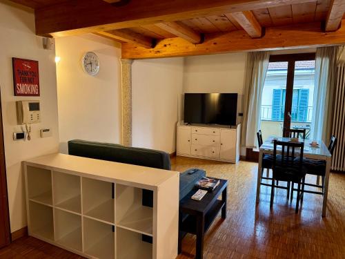 Loft di Via Gluck con terrazzo