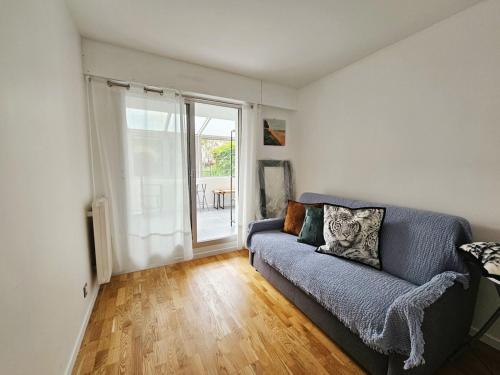 Large air-conditioned apartment for 7 people, Free parking