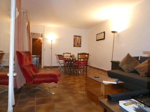 family apartment le marais centre pompidou