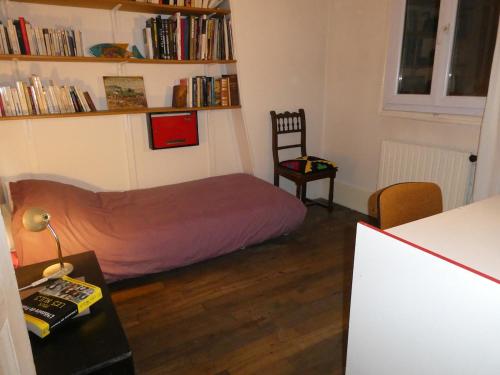 family apartment le marais centre pompidou