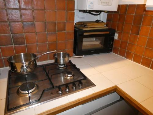 family apartment le marais centre pompidou