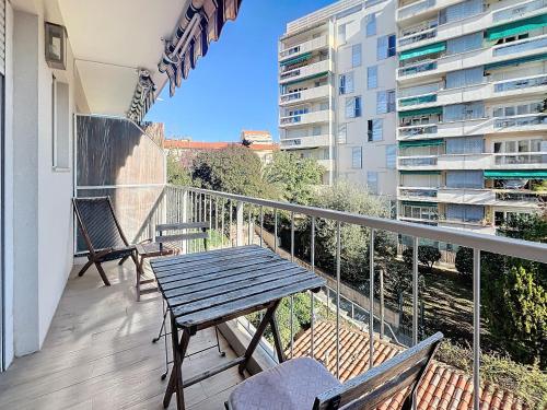 Superbe appartement meublé Cannes centre