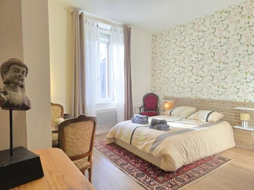 Studio, avec cuisine et salle de bain face au Jardin Massey