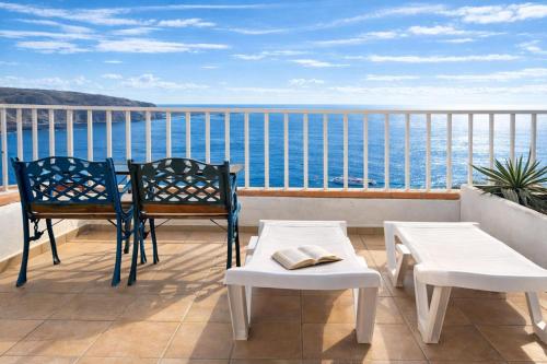 Panoramic Sea View Apartment