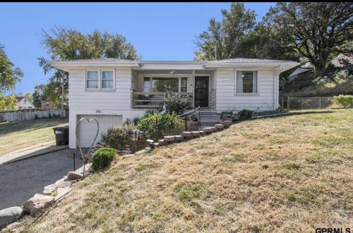 Gallery image of 3bedrooms Creighthon in Omaha