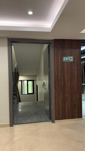 Modern Luxury One bedroom Apartment at Osu