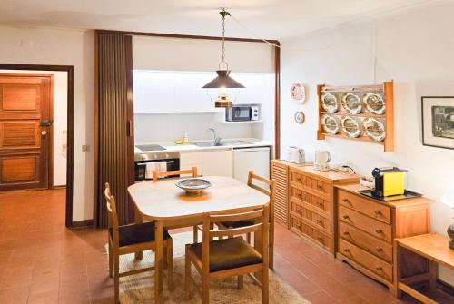 Sunny Cascais Apartment