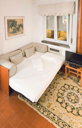 Sunny Cascais Apartment