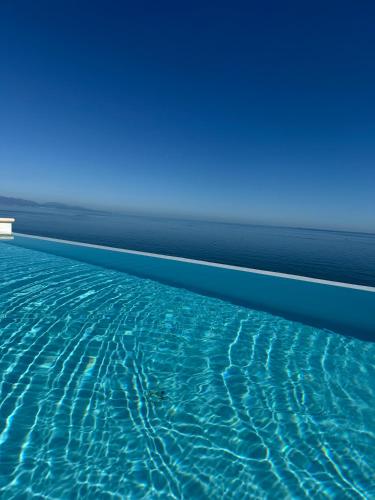Villa Blue Bay - Infinity Pool & Sea View - Costa del Sol