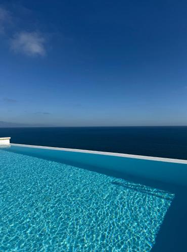 Villa Blue Bay - Infinity Pool & Sea View - Costa del Sol