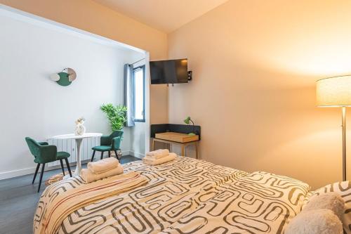 Immi Immobilier - Studio Moderne & Équipé