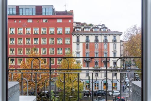 Sempione 102 Excl 2Bdr with 2 balconies near M5