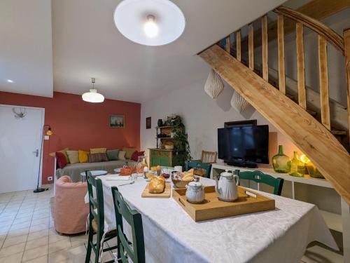 Maison d'hôtes avec piscine et spa près du Puy-en-Velay - FR-1-582-542