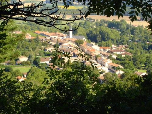 a small town in the middle of a forest at B&B La Boal in Dourgne