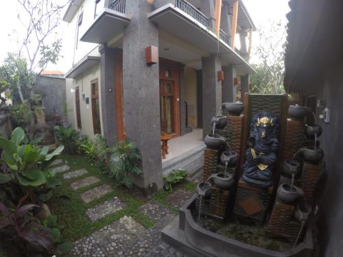 Gallery image of Utari House in Ubud
