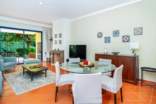 F5 Vila Sol AI Pool & Golf in Vilamoura