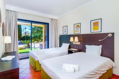 F5 Vila Sol AI Pool & Golf in Vilamoura