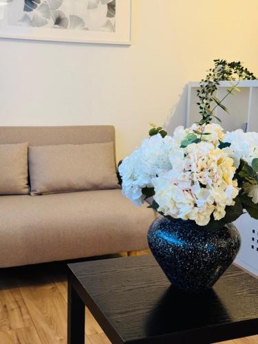 Modern studio in Clichy, quick access to Paris