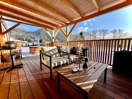 Domček pod Vežami s vírivkou a krbom, priamo pri Skibuse do Jasnej