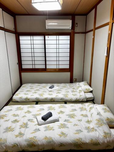 Japanese modern townhouse stay in Osaka, Stay in an old-fashioned house