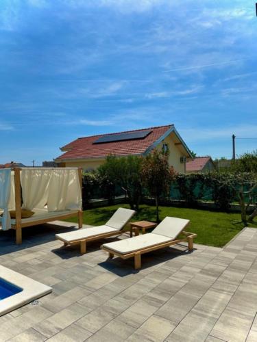 Villa C'est la vie