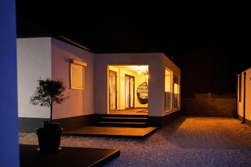 Sunset Luxury Mobile Home Rovanjska
