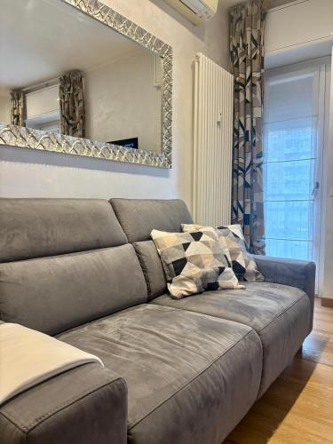 Bilo Lumiere - 1 bedroom - close to Gambara M1 and Tolstoj M4