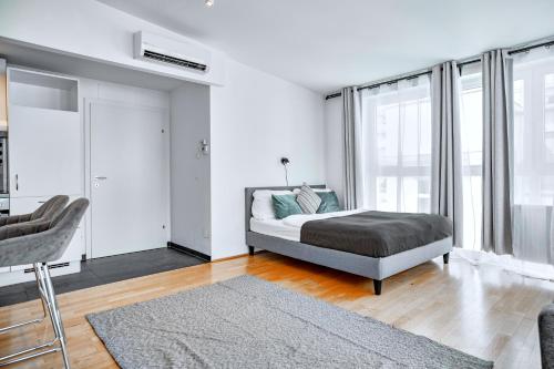 Viennas Mariahilfer Mile - Terrace Hideaway