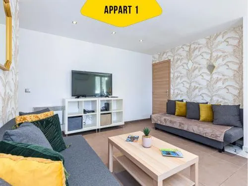 CASA REINE JEANNE- ideal groups & family -CENTRAL near train station - PARKING - New&CONFORT-AC photo 40