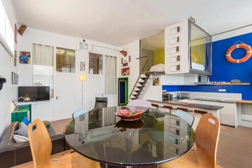 Superb Loft with unique design heart of Lyon