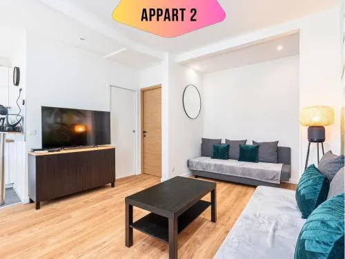 CASA REINE JEANNE- ideal groups & family -CENTRAL near train station - PARKING - New&CONFORT-AC photo 19
