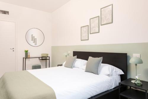 Easylife - Milan - Poerio 31 - Porta Venezia