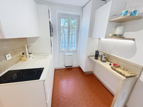 Cosy & modern 1 Bedroom at Forville in old town AC 207