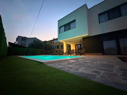 Villa ARIA - Istria - Private Heated Pool, Sauna & Jacuzzi
