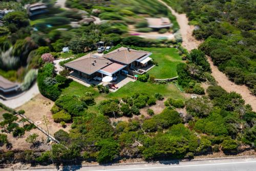 an aerial view of a house with a roof at Villa Gino in Stintino