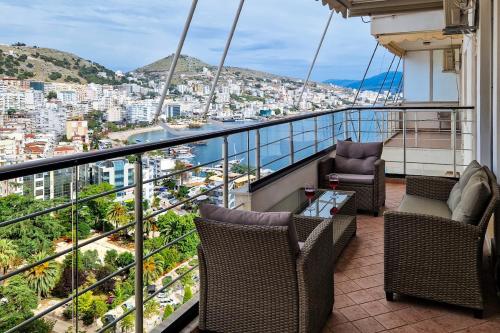 Panorama Sky Apartment II Sea View II 4 min walk to beach