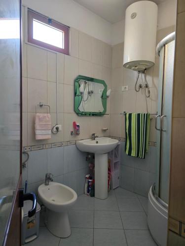 Koupelna v ubytování Erid Apartment