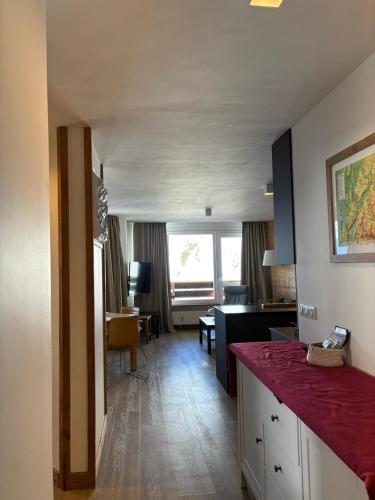 Fully Renovated 55m2 Apartment in Val Claret