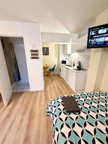 Studio Coconia RDC - Proche Centre & Gare - WiFi