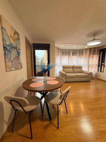 Zen apartamento céntrico y cerca de la feria